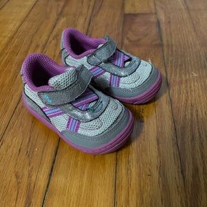Size 3 baby shoes